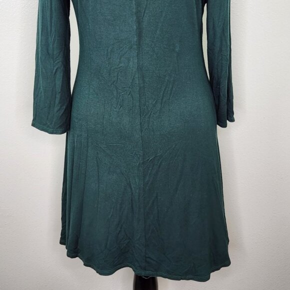 Forever Rose Green Fit & Flare Mini Dress with Removable Gold Necklace Size XL - Picture 8 of 10